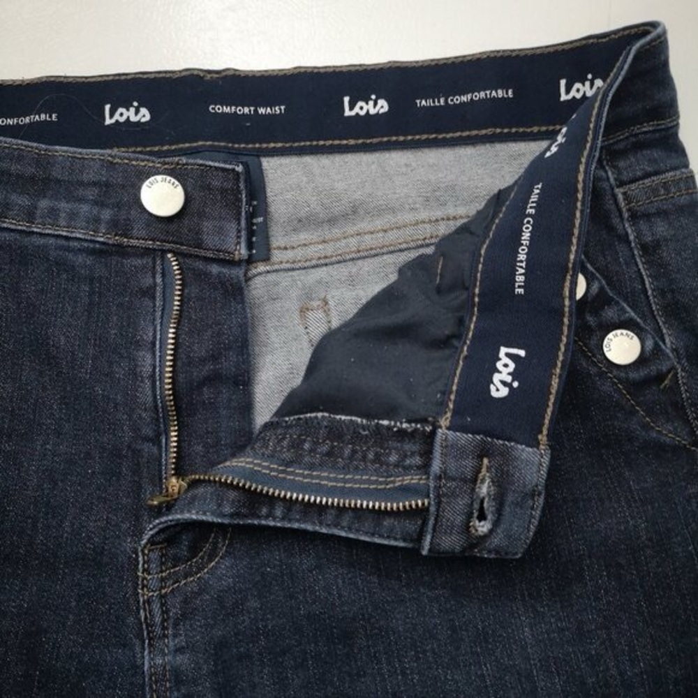 Lois Comfort Waist Ladies Size 32 Dark Wash Straight quotNew Gigiquot Blue Jeans - Picture 7 of 10